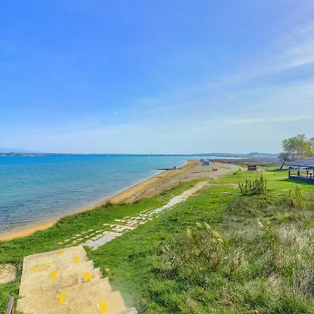 Queen's Pearl - Ninske Vodice