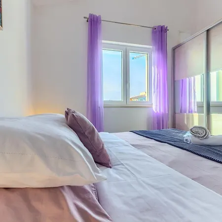 Апартаменты Queen's Pearl - Ninske Vodice