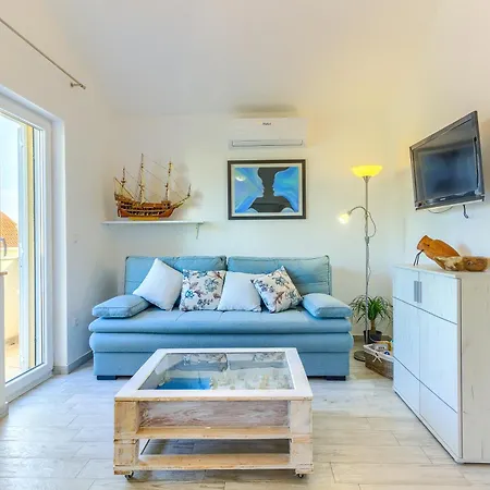 Апартаменты Queen's Pearl - Ninske Vodice