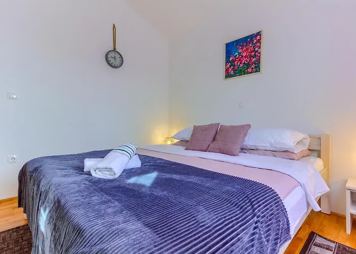 Queen's Pearl - Ninske Vodice Апартаменты Нин